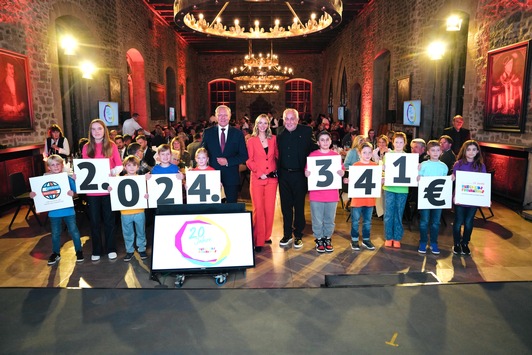 brawo group übergibt 2.024.341 euro spende beim 30. rtl spendenmarathon