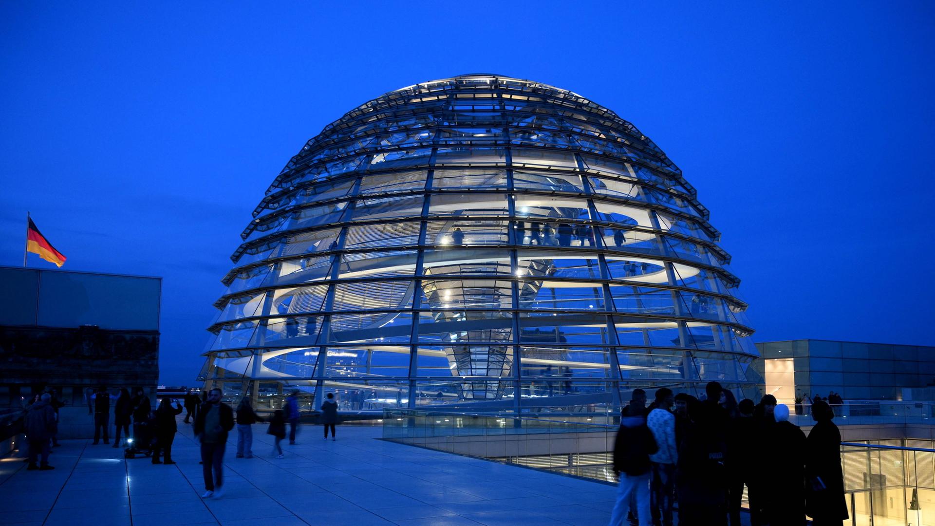 rentenstreit: junge spd abgeordnete widersprechen unions gruppe