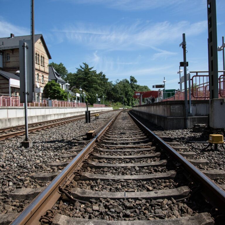 kritik an sbb wegen zügen aus krefeld