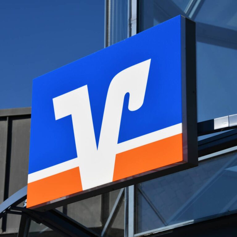 volksbanken: krefelder führung übernimmt in düsseldorf neuss