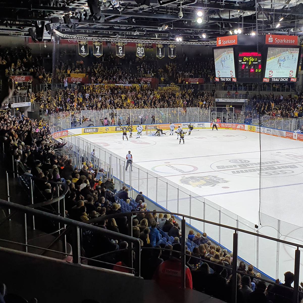 krefeld pinguine: heimniederlage und auswärtssieg