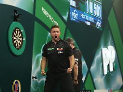 11th december 2025 alexandra palace london england 2025 pdc paddy power world darts championship day one arno merk celebrates winning a set against kim huybrechts
