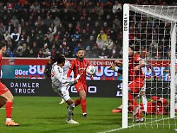 21 12 2025 xsltx fussball 1 bundesliga 1 fc heidenheim fc bayern muenchen v l