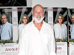 and so it goes premiere in east hampton ny 2014 rob reiner bei der and so it goes premiere am 7 07