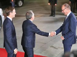 berlin deutschland bundeskanzleramt besuch des ukrainischen praesidenten jared kushner steve witkoff und bundeskanzler friedrich merz cdu