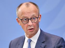 berlin deutschland bundeskanzleramt pressekonferenz nach koalitionsausschuss bundeskanzler friedrich merz cdu