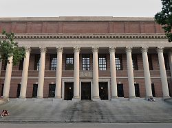 bibliothek harry elkins widener memorial library havard universitaet cambridge massachusetts usa universitaet