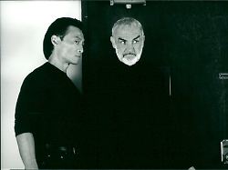 cary hiroyuki tagawa und sean connery in die wiege der sonne