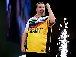 darts wm 1 runde clemens deutschland spellman usa gabriel clemens feiert seinen sieg