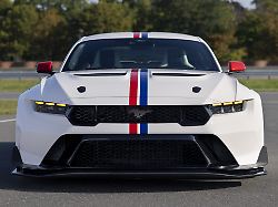 das sondermodell spirit of america traegt die nationalfarben