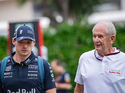 formel 1 gp singapur sonntag 05 10 2025 max verstappen 1 oracle red bull racing und dr helmut marko oracle red bull racing formel 1 gp singapur sonntag 05 10