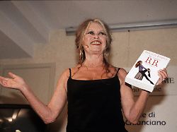 italy chiangiano july 1997 french actress brigitte bardot