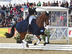 mai markt dressur sonntag siegerin isabell werth auf don johnson 05 05 2019 in mannheim