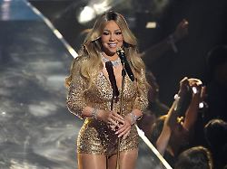 mariah carey performt ein medley waehrend der mtv video music awards in der ubs arena