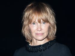 pamela anderson attending the valentino womenswear spring summer 2026 show as part of paris fashion week in paris france on october 05 2025 photo by aurore marechal abacapress