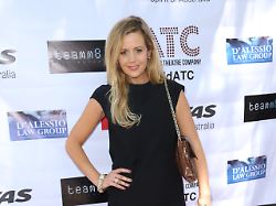 photo by jma starmaxinc comstar maxa 2015all rights reservedtelephone fax 212 995 11968 2 15rachel carpani at the australian theatre company summer pool party fundraiser