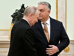 russian president vladimir putin welcomes hungarian prime minister viktor orban during a meeting in moscow russia november 28 2025