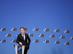 sieht keinen grund an der buendnistreue der usa zu zweifeln nato generalsekretaer mark rutte