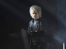 the cure performing at ovo arena wembley london london england december 11 perry bamonte of the cure performing at ovo arena wembley on december 11 2022 in london england