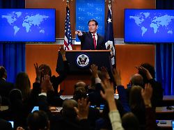 us aussenminister marco rubio spricht waehrend einer pressekonferenz im aussenministerium