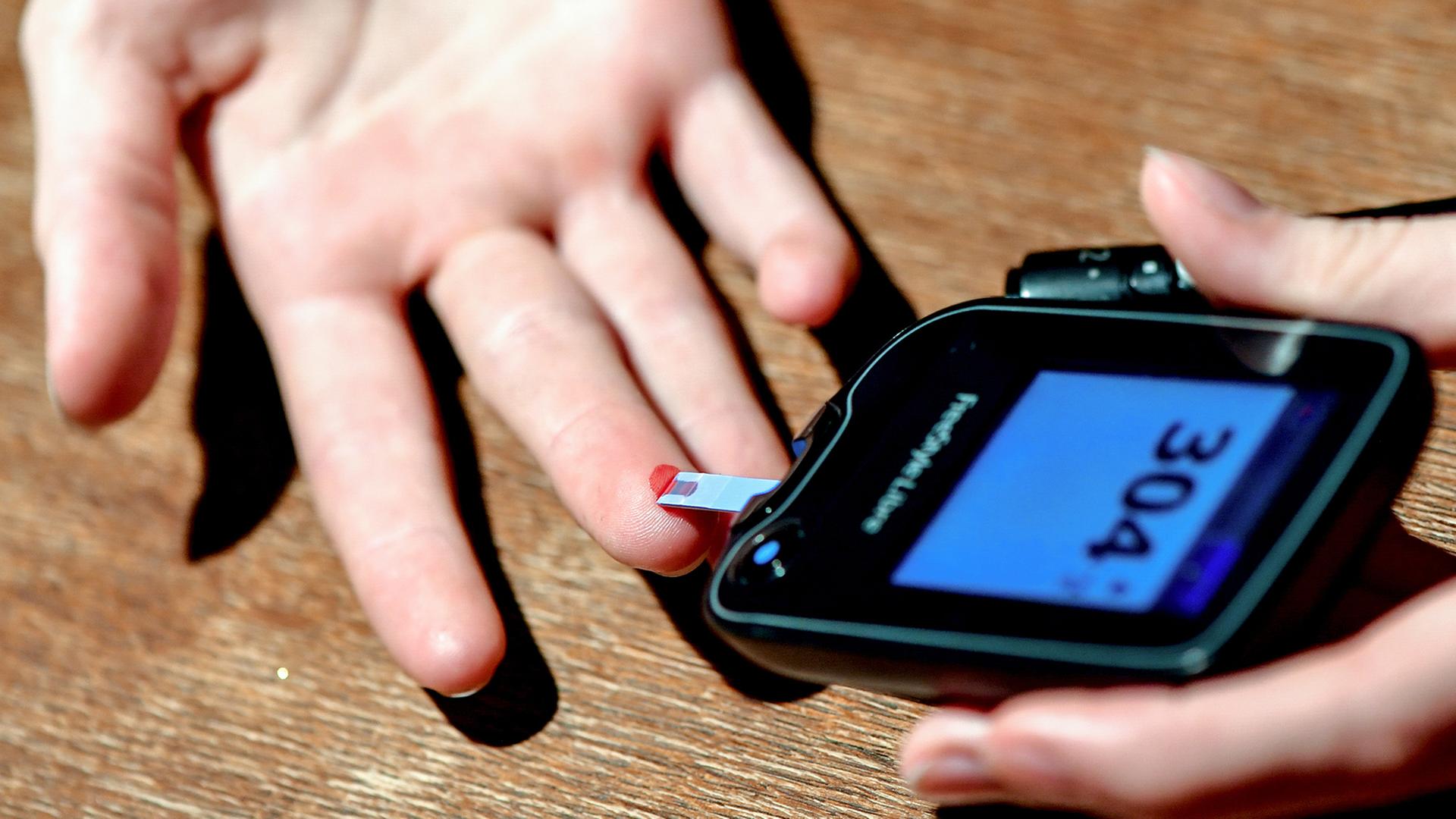 blutzucker messgeraet 102