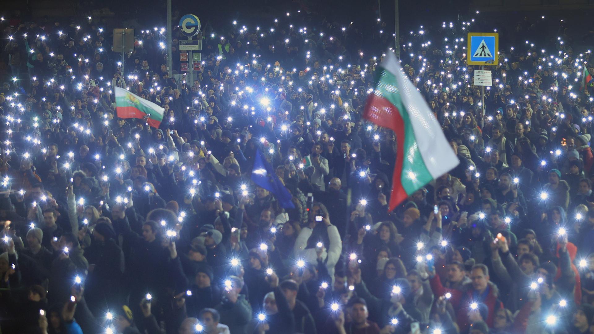 bulgarien demonstranten 100