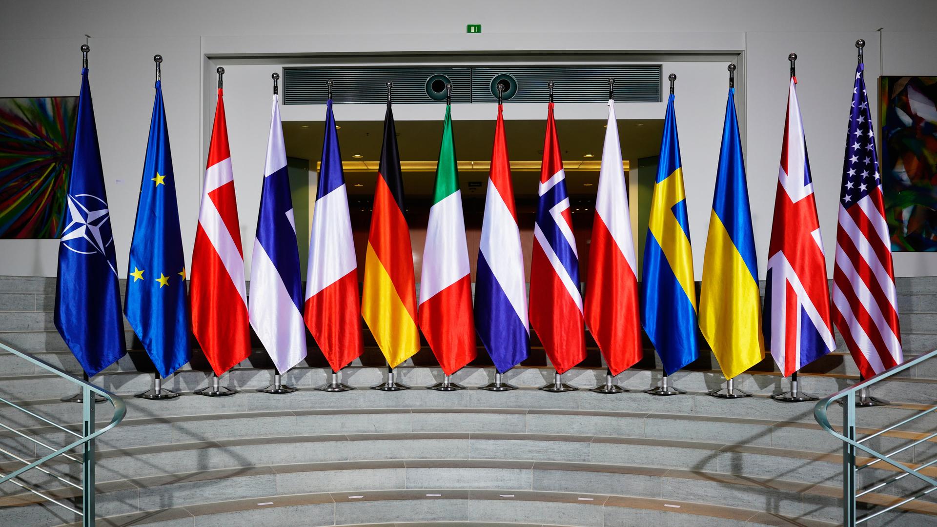 flaggen ukraine eu 102