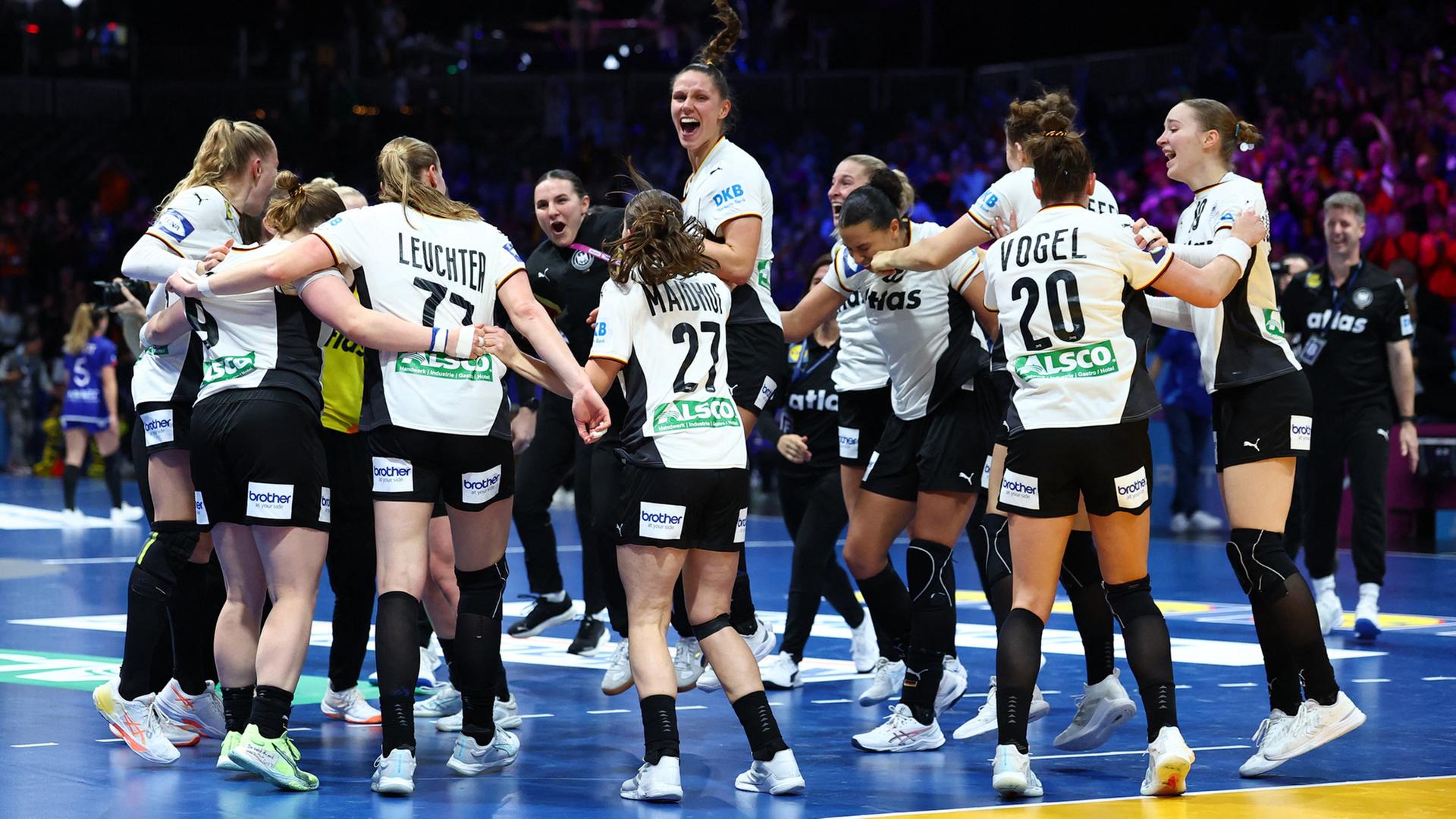 handball nationalmannschaft 144