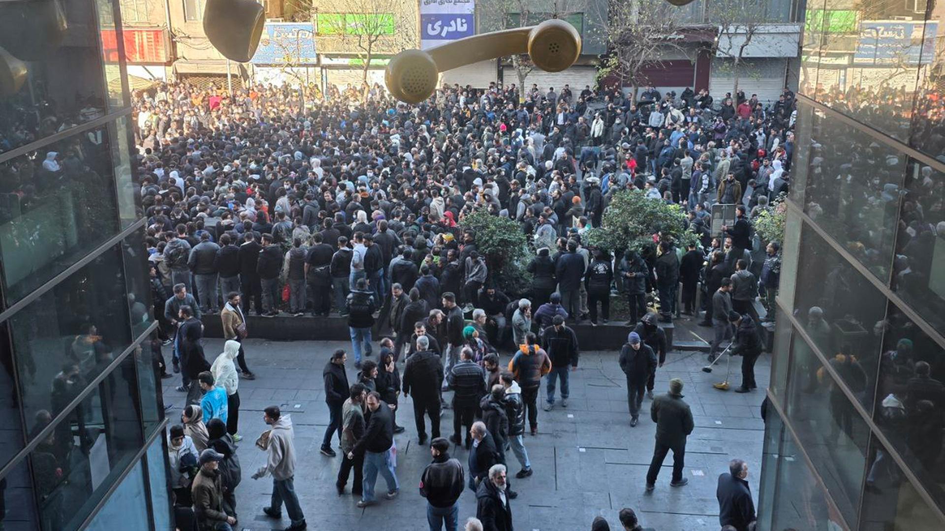 iran proteste wirtschaft 102