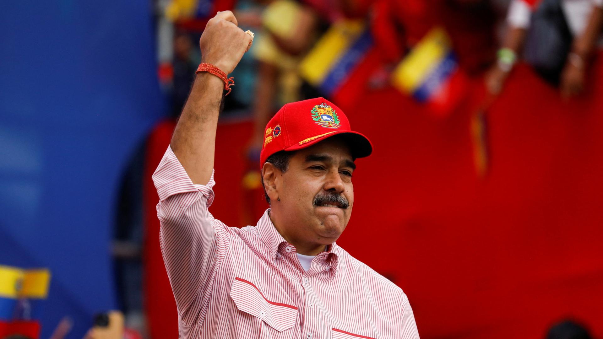 nicolas maduro 110