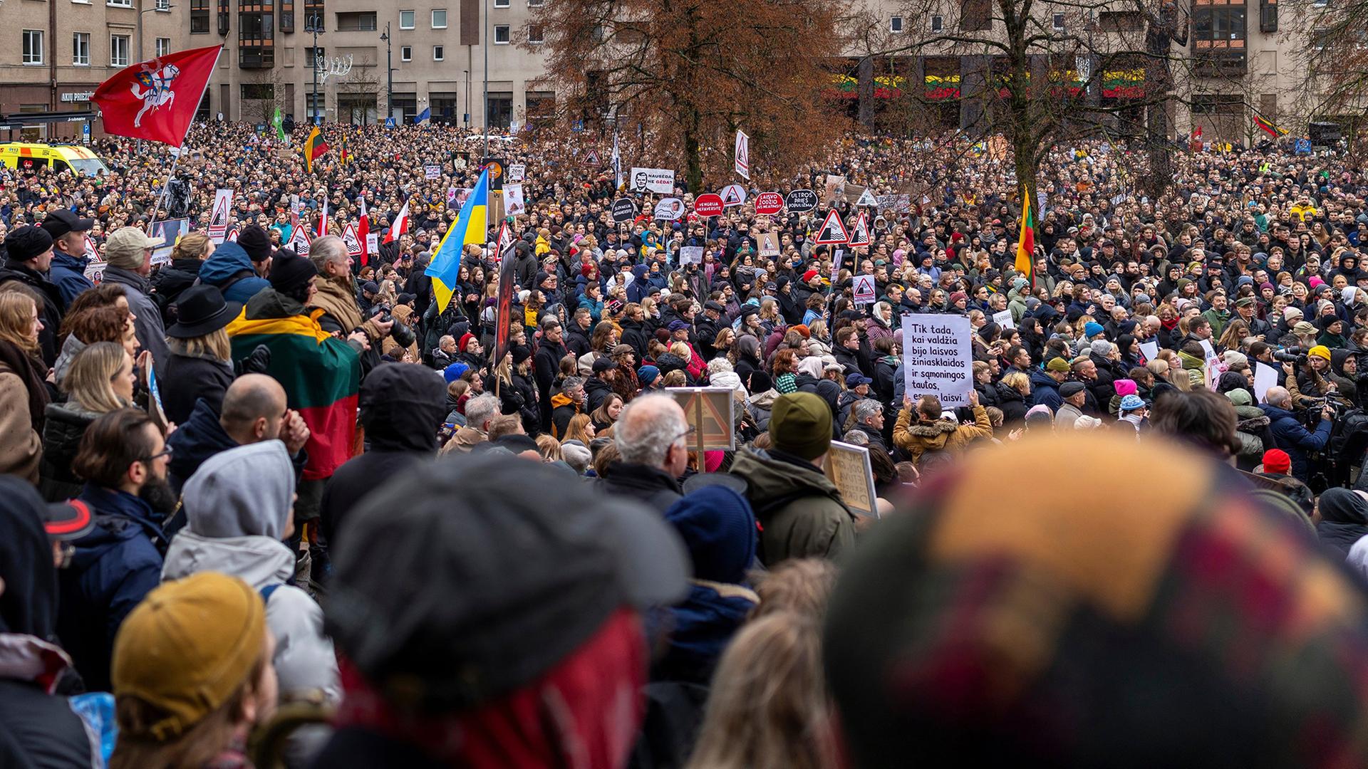 proteste rundfunk freiheit 102