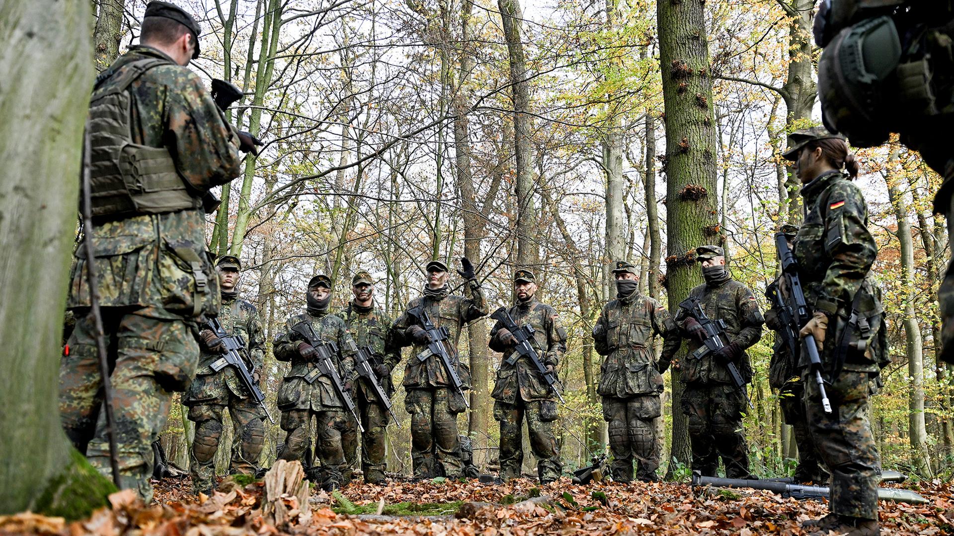 soldaten wald 100