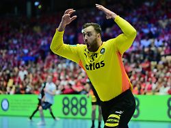 24 01 2026 daenemark herning handball maenner em hauptrunde gruppe 1 2 spieltag deutschland norwegen jyske bank boxen andreas wolff deutschland reagiert