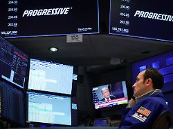 a specialist trader works at his post on the floor at the new york stock exchange nyse in new york city u s january 21 2026