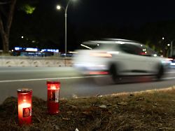 a torchlight procession will take place in rome s piazza dei navigatori in memory of beatrice bellucci the young woman who died in a car accident on october 24th