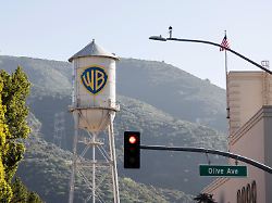 a water tower on the warner brothers studio lot 12 7 2025 burbank ca