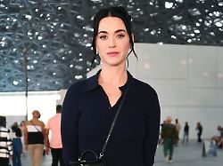abu dhabi united arab emirates december 06 katy perry visits louvre abu dhabi ahead of the formula 1 etihad airways abu dhabi grand prix on december 6 2025 in abu dhabi united arab emirates