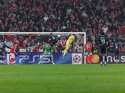 anatoly trubin sl benfica scoring a goal during the match between sl benfica and real madrid cf valid for uefa champions league 2025 2026 at estadio lisboa e benfica on 28 january 2026
