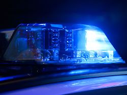 auf der a7 gibt es fuer die hildesheimer autobahnpolizei viel zu tun wegen des winterwetters kommt es zu zahlreichen unfaellen