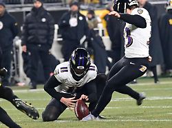 baltimore ravens kicker tyler loop 33 connects for a 23 yard field goal against the pittsburgh steelers at acrisure stadium on sunday january 4 2026 in pittsburgh