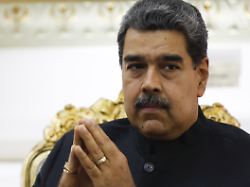 caracas venezuela february 20 russian foreign minister sergei lavrov and venezuelan president nicolas maduro hold a meeting at the miraflores presidential palace in caracas on february 20 2024 1