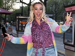 cora schumacher beim public viewing von club der guten laune veranstaltet durch julian f m stoeckel am 03 may 2022 im astor film lounge in berlin