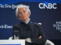 davos switzerland january 21 president of the european central bank christine lagarde gives a speech at the world economic forum annual meeting held in davos switzerland on january 21 2026