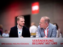 deu deutschland germany berlin 29 06 2025 tim kluessendorf kluessendorf generalsekretaer der spd und matthias miersch fraktionsvorsitzender der spd v l n r