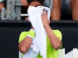 daniel altmaier traf in melbourne zwei saetze lang fast keinen ball