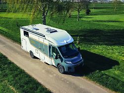 die klassischen reisemobil typen vor allem die teil und vollintegrierten fahrzeuge verzeichneten bei den zulassungen 2025 insgesamt ein deutliches plus