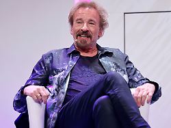 entertainer thomas gottschalk auf der lit cologne spezial veranstaltung ungefiltert mit thomas gottschalk in der flora in koeln koeln 26 10