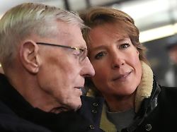 eugen block vater von christina block r und gruender der steakhauskette block house steht mit seiner tochter waehrend des neujahrsempfangs der block gruppe im hotel grand elysee