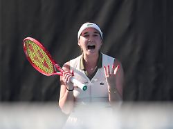 eva lys ger reagiert veraergert aerger enttaeuscht enttaeuschung emotion australian open 2026 melbourne park melbourne victoria australia