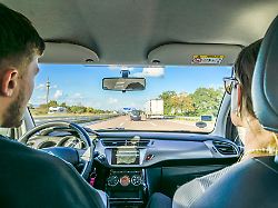 fahrer beifahrerin deutsche autobahn